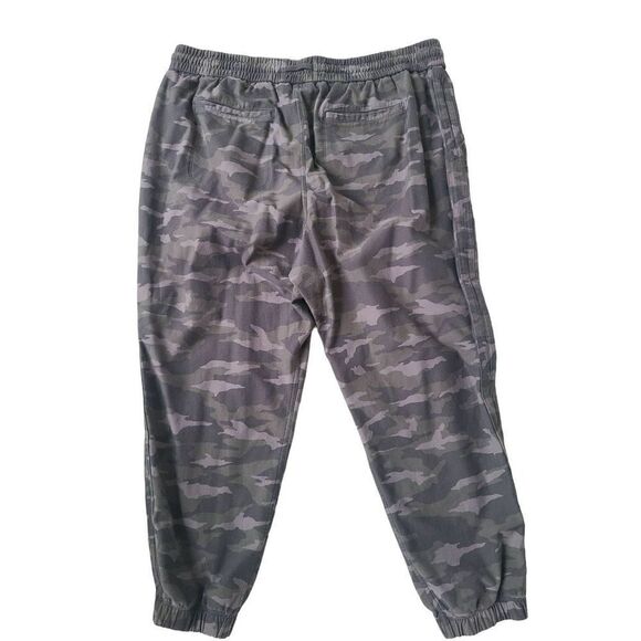 Athleta Camo Farallon Jogger Pants Womens Plus Size 22 Green Running Jogging Gym - Picture 8 of 9